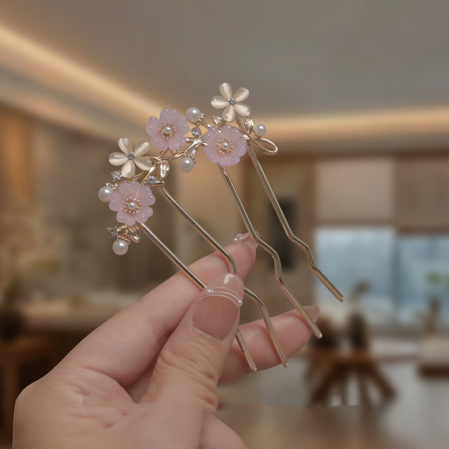 Hair Care Japanese - أداة تصفيف الشعر الفاخرة المرصعة بالأحجار